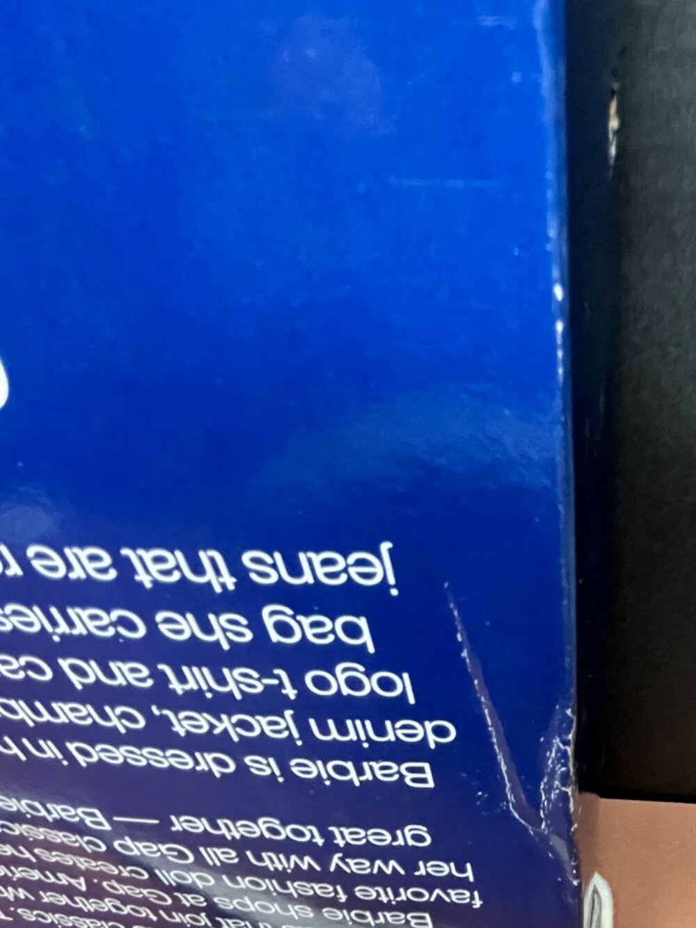 BARBIE GAP Special Edition 1996 Mattel Sealed Box with Minor Wear - Picture 9 of 9